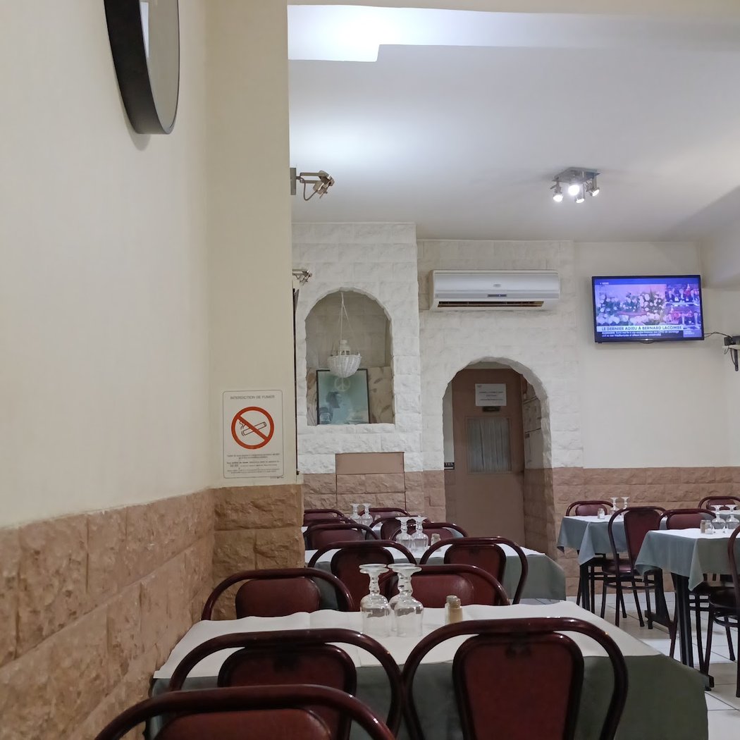 Delphine's Restaurant 2